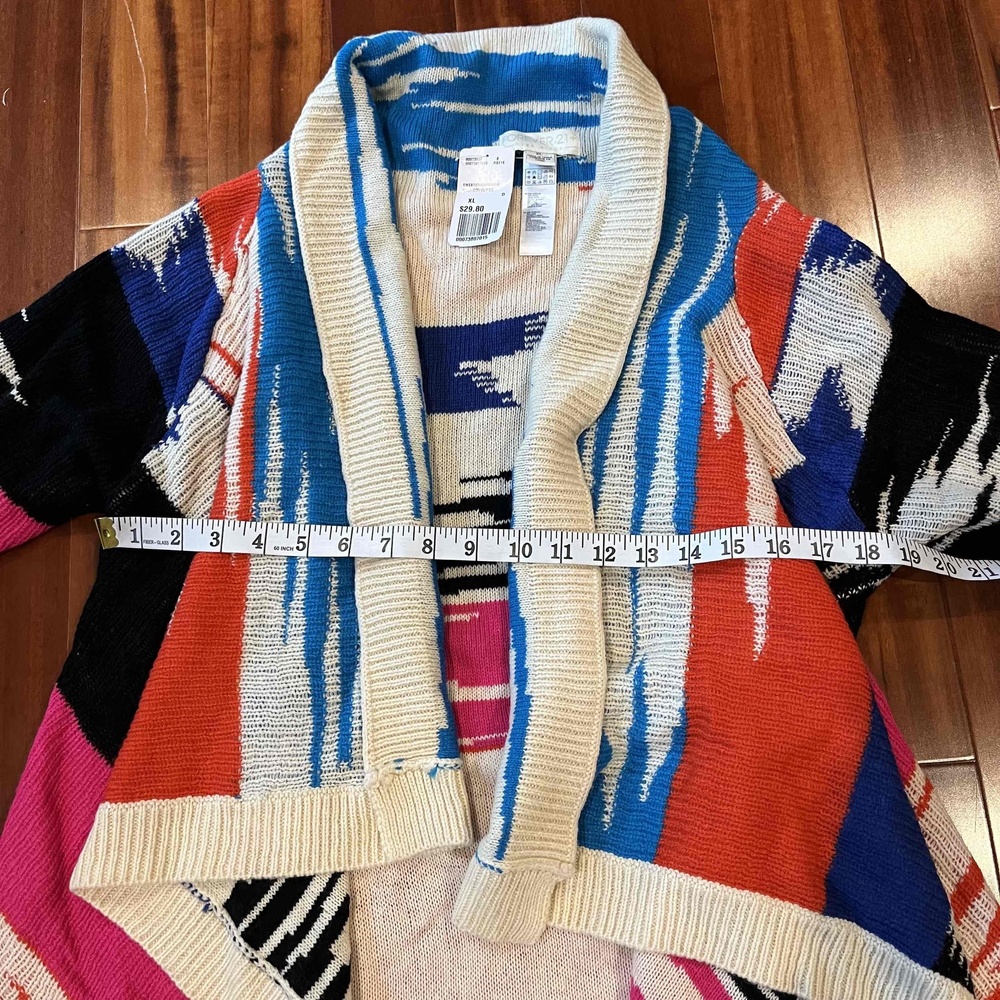 New NWT Forever 21 Multicolor Sweater Knit Shawl Cardigan Aztec Print Plus SZ XL - Picture 6 of 7
